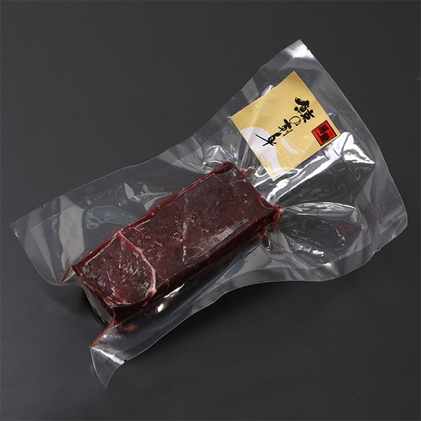 鯨の刺身　ブロック　約200g入