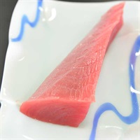 対馬産養殖本マグロ「トロの華」　赤身100g